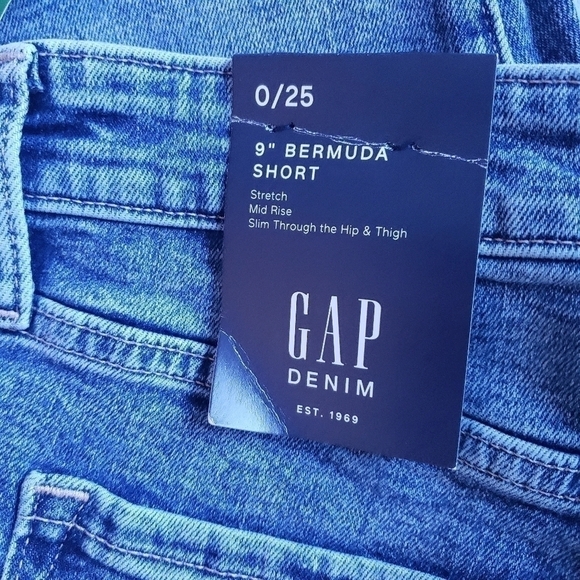 GAP 9" Bermuda Short Denim NWT Size O/25 - Picture 5 of 6